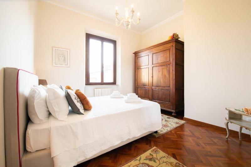Villa Barsotti Luxury Apartment - image 4