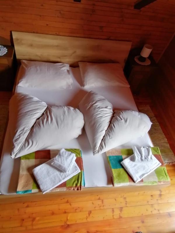 Three-Bedroom House image 2