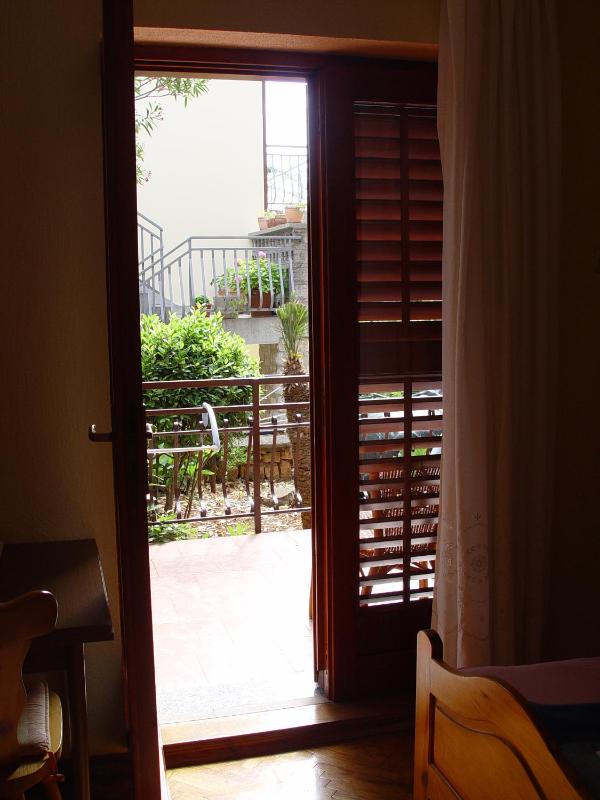 Studio with Terrace (3 Adults) image 4