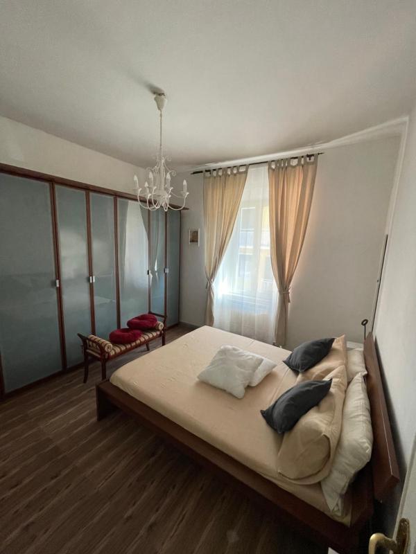 Aurelia G house Images