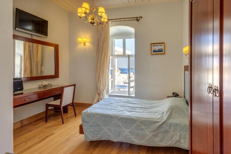 Deluxe Single Room image 1