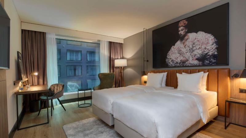 Superior Room image 2