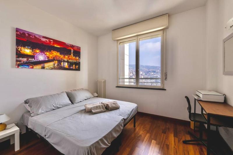 5 Stars Apart SEA VIEW - image 10
