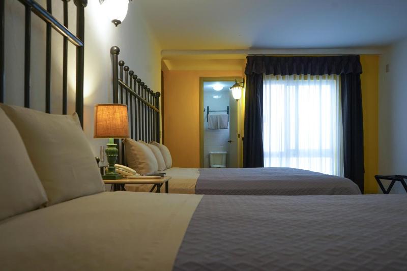 Hotel Real de Leyendas - image 2