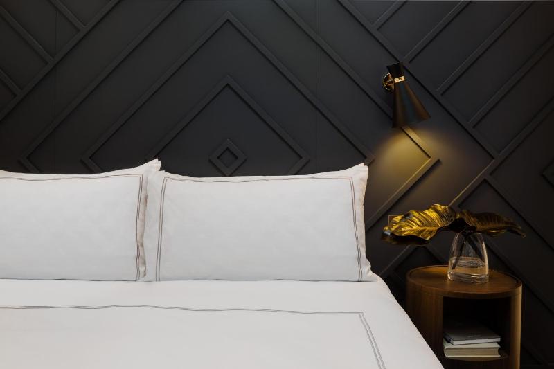 King Waratah Premium Room image 1
