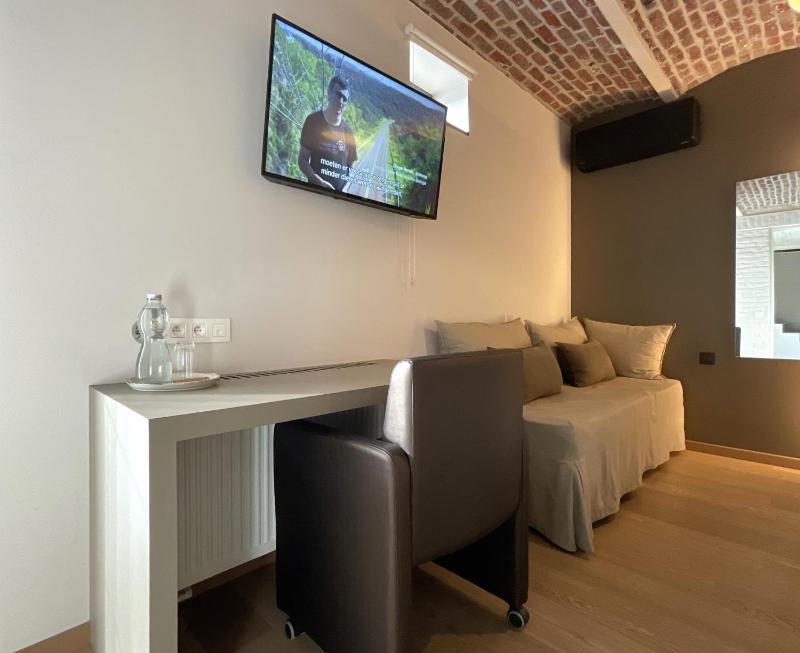 Triple Room image 4