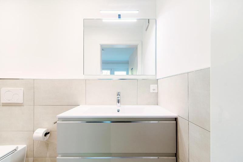 Le Betulle Studios by Quokka 360 - Studio Apartments by Lake Origlio - image 11