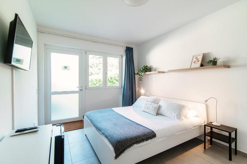 Le Betulle Studios by Quokka 360 - Studio Apartments by Lake Origlio - image 14