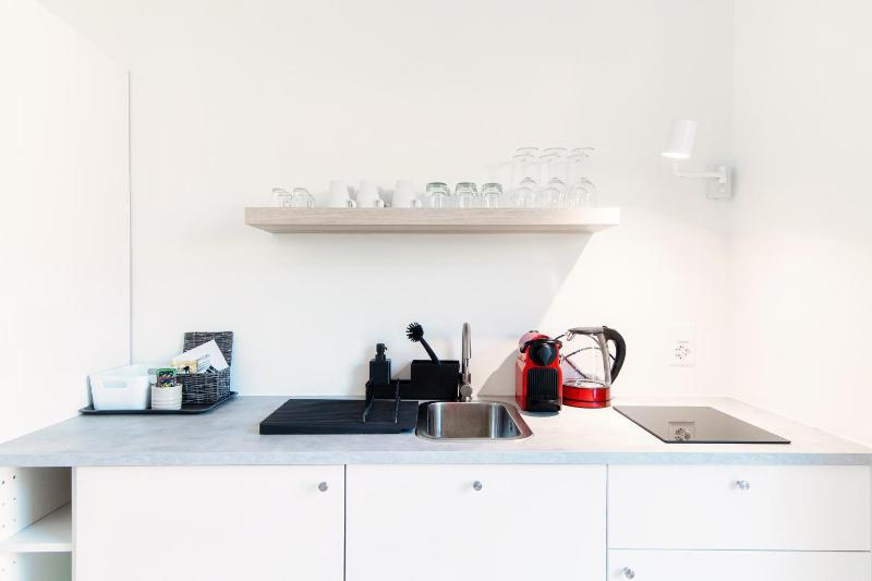 Le Betulle Studios by Quokka 360 - Studio Apartments by Lake Origlio - image 20