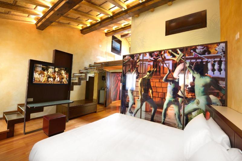 City Centre Rooms and Apartments - image 2