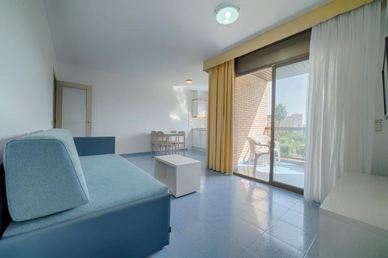 One-Bedroom Apartment (2 Adults + 2 Children) image 4