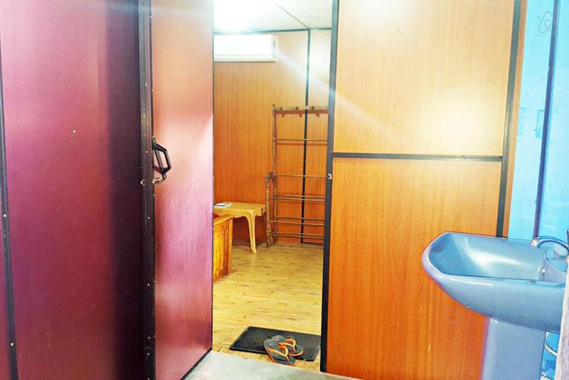 Standard Double Room image 3