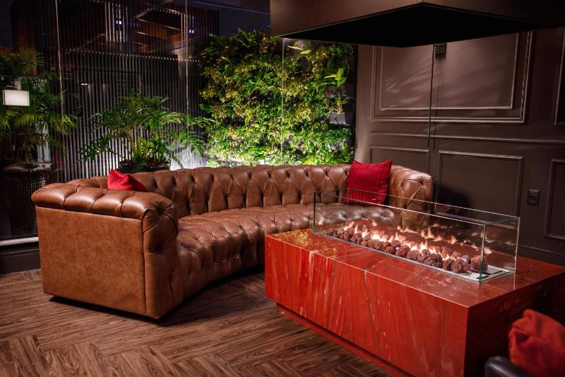 Sofistic Hotel - image 23
