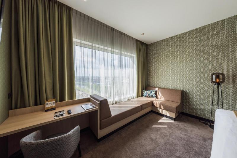 Executive Double Room image 4
