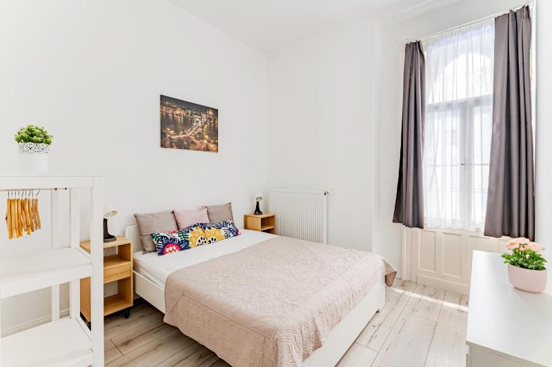 DanubeGreen bright two bedroom apartment near Margaret Island Images