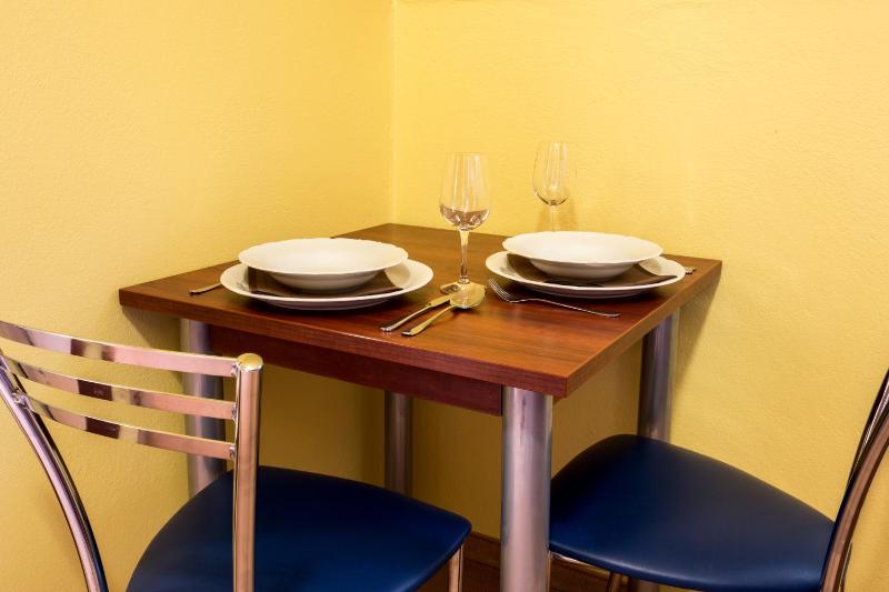 Apartment image 3