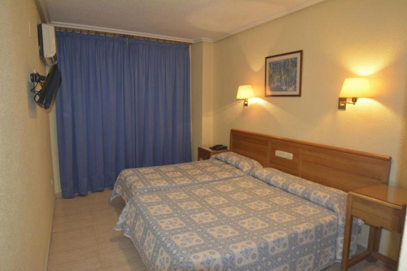 Triple Room image 3
