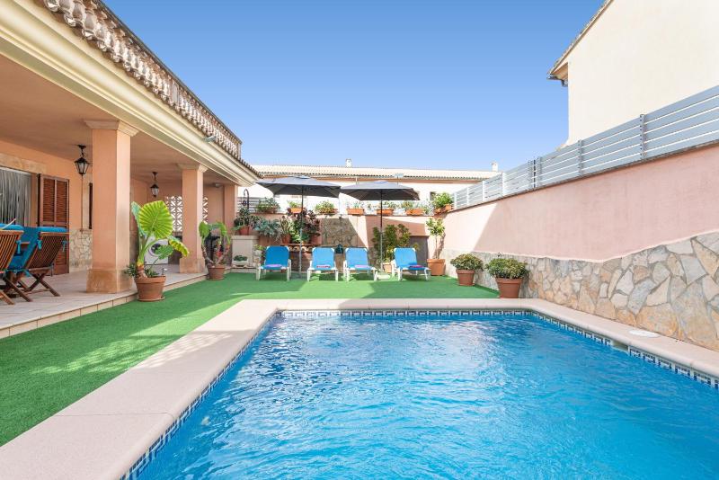 Villa image 3