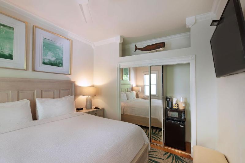 Coco Plum Inn - image 12
