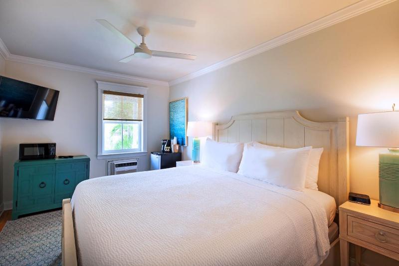 Coco Plum Inn - image 22
