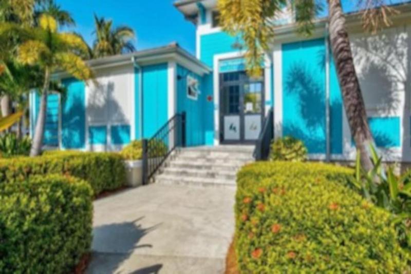 Coastal Oasis Condo w Luxury Resort Amenities - image 7