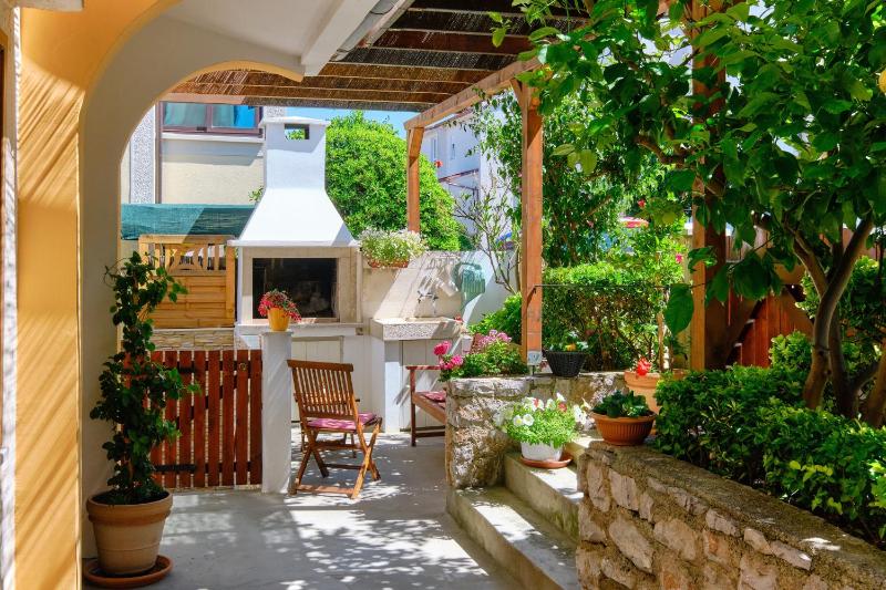 Apartments with a parking space Mali Losinj (Losinj) - 15201 - image 17