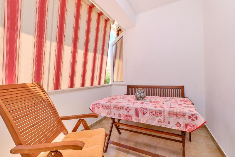 Apartments with a parking space Mali Losinj (Losinj) - 15201 - image 9