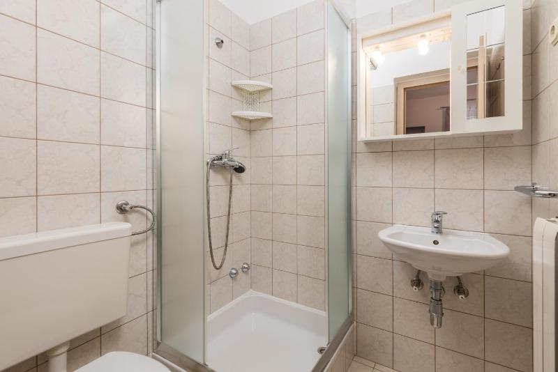 Double Room image 2