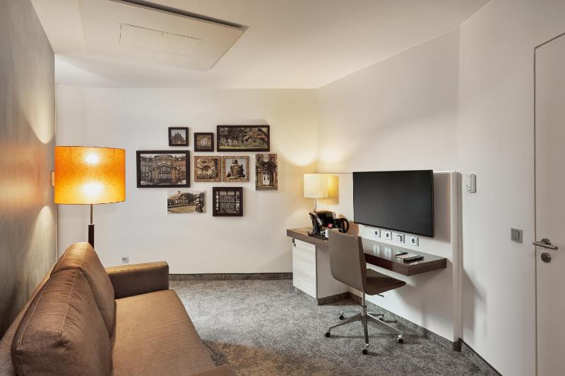 Junior Suite image 4
