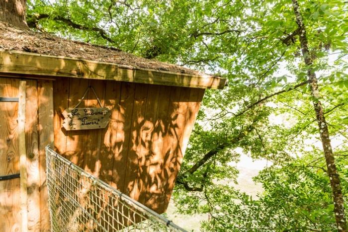 Tree House with Balcony (4 Persons) image 2