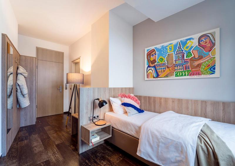 Single Room Small image 1