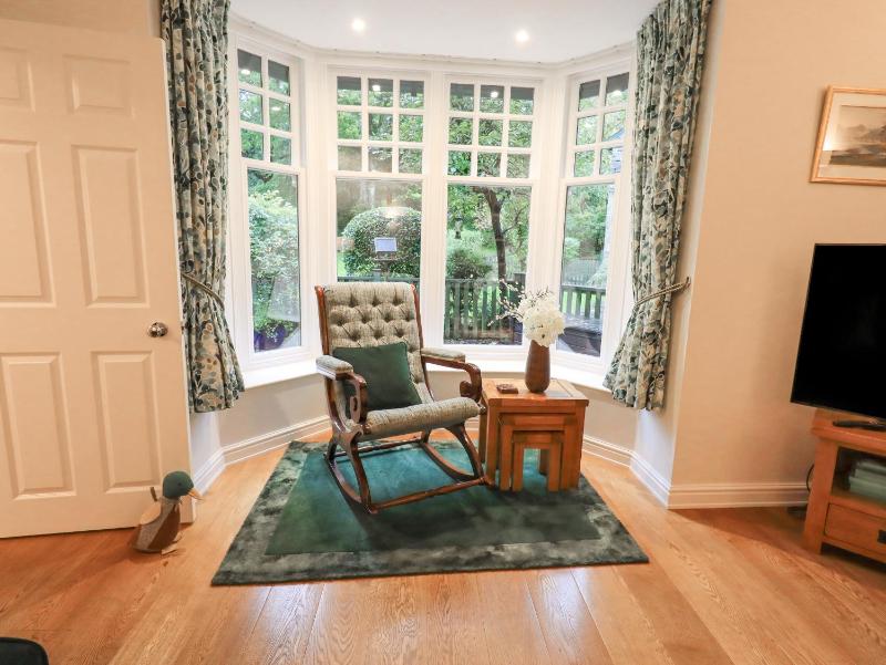 Pudding Cottage - image 28