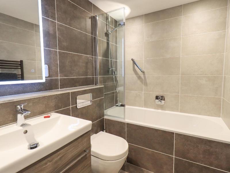 Pudding Cottage - image 26