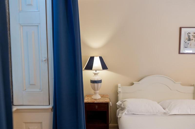 Classic Family Room image 4