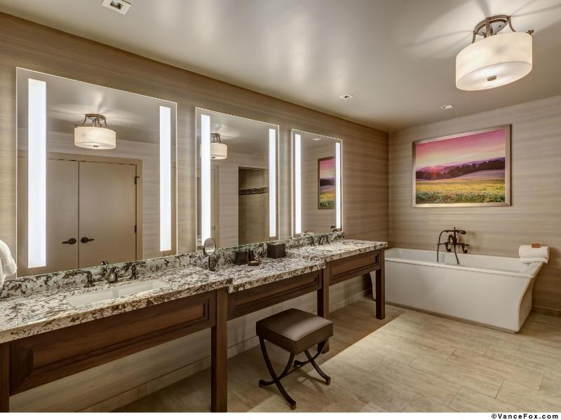 Vineyard View Suite image 1