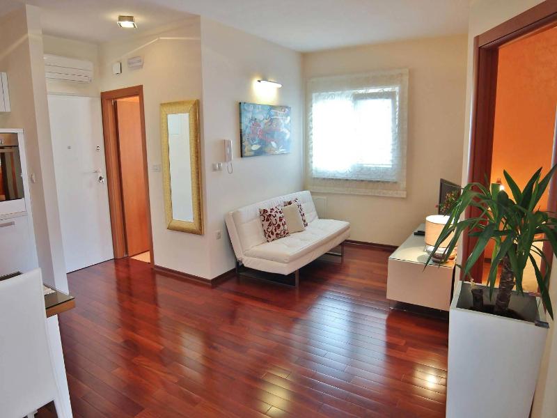 Apartment Gaga - image 11