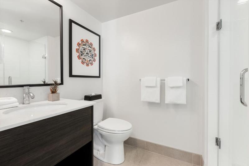 WorldMark Vancouver The Canadian - image 11