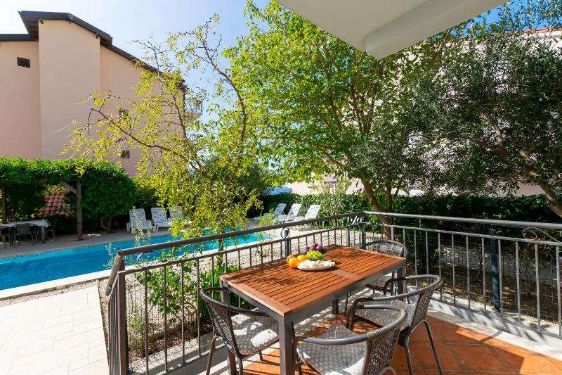 Apartments Ljiljana - image 40