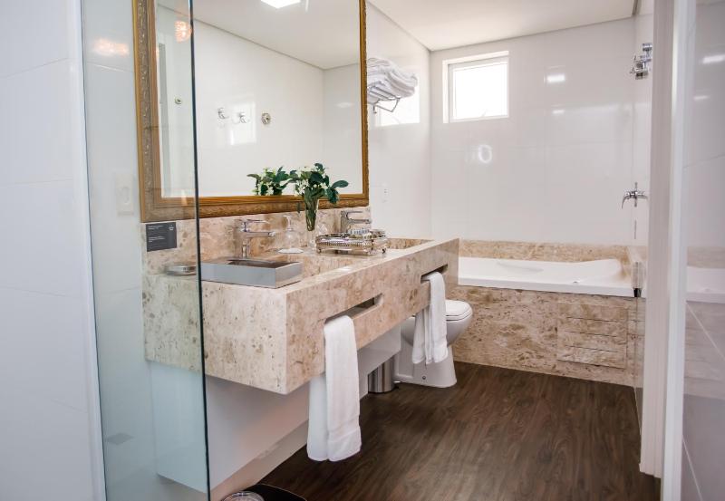 Sofistic Hotel - image 26