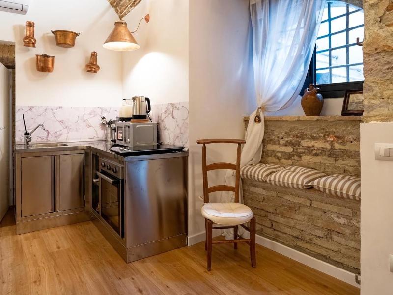 Saint Francis Apartment - image 7