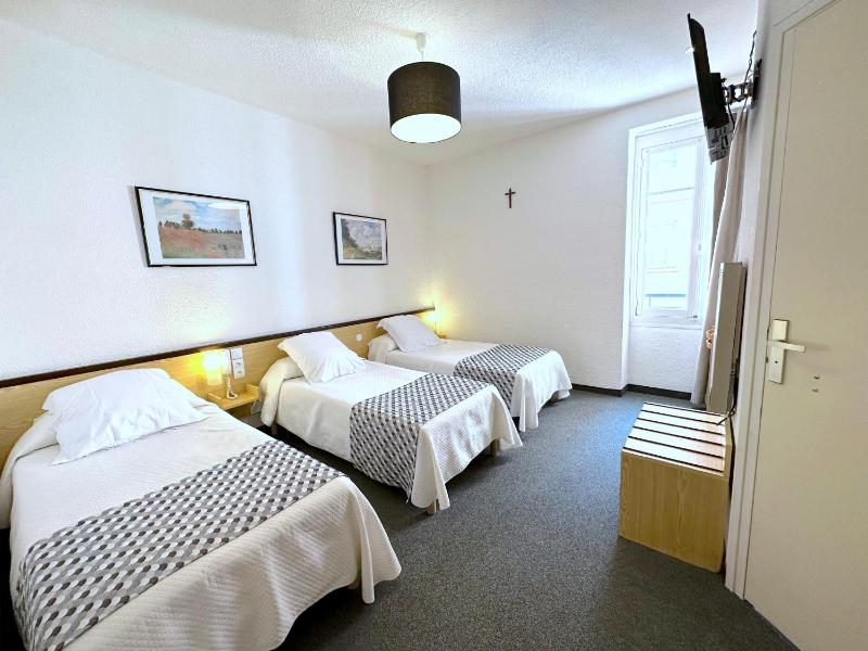 Triple Room image 3
