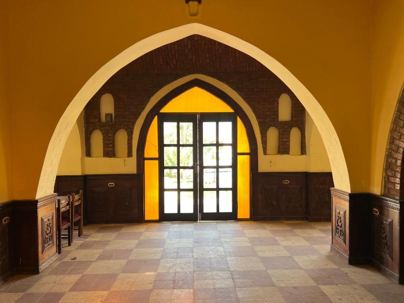 Elphardous Oasis Hotel - image 3