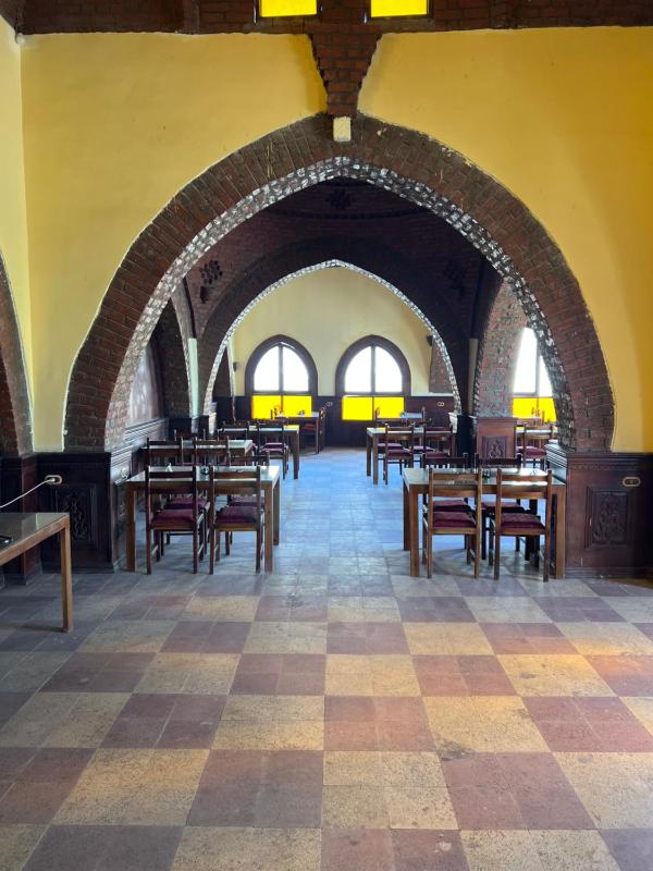Elphardous Oasis Hotel - image 13