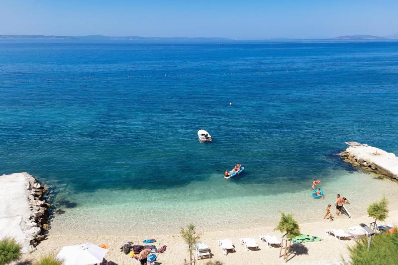Family friendly seaside apartments Podstrana Split - 13725 - image 26