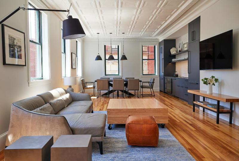 3 Bedroom Loft image 3