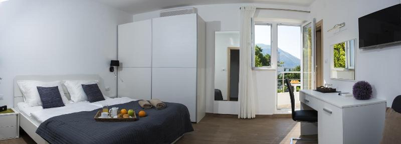Comfort Zovko - image 15