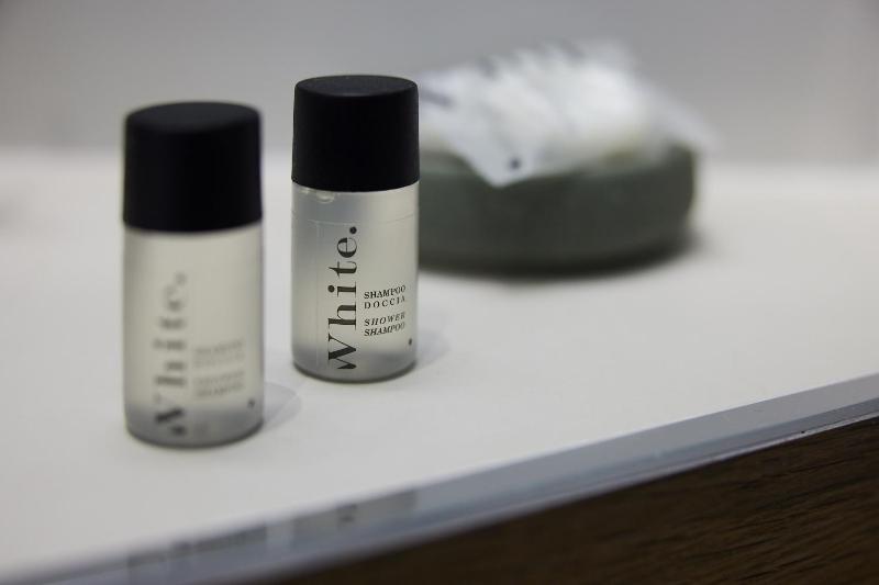 Small Deluxe Room image 1