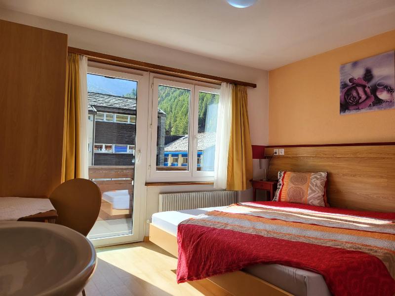 Deluxe Single Room image 4