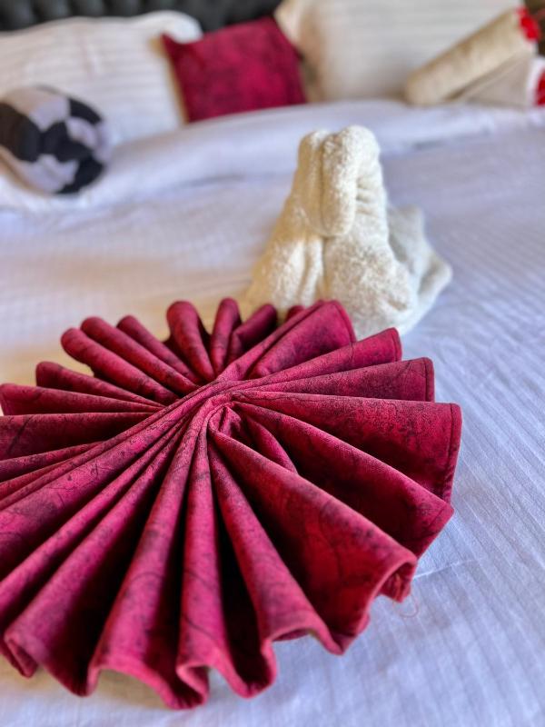 King Suite with Balcony image 1