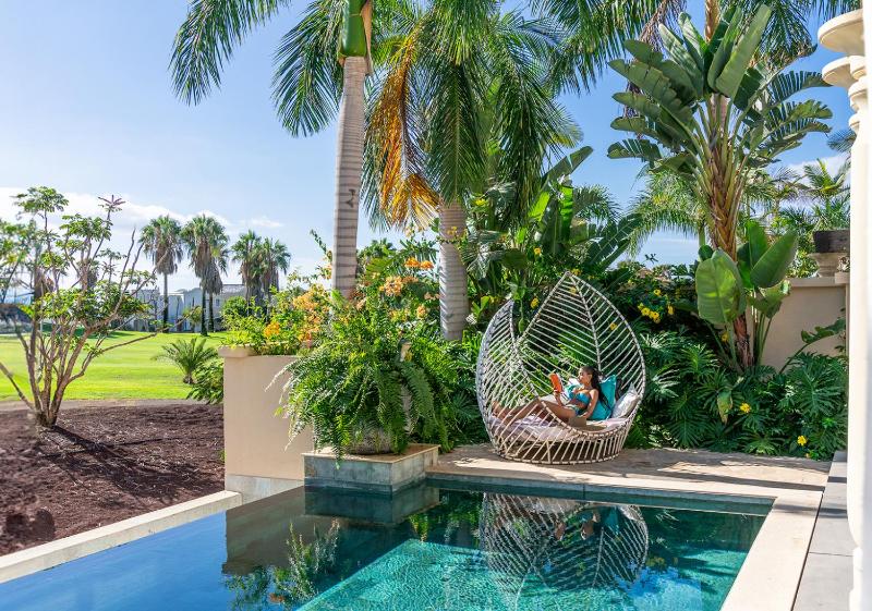 1 Bedroom Grand Pool Villa (private pool)       image 1